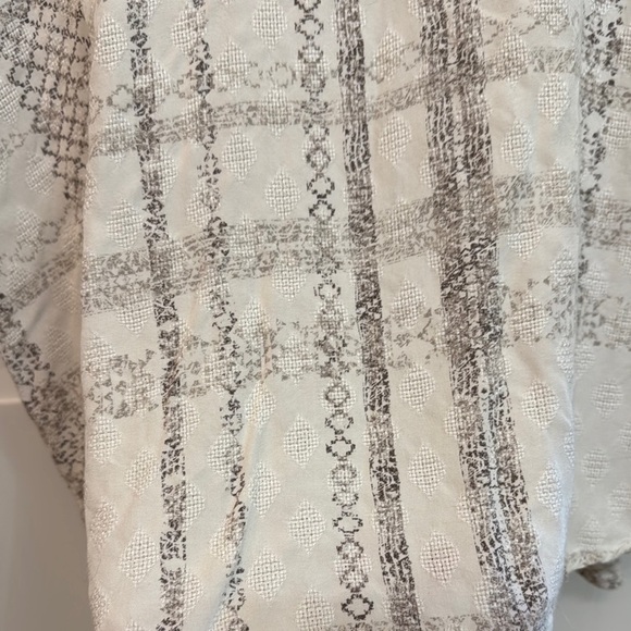 Daytrip Tan and Cream Lace-Up Sailor Collar Blouse size L. - Picture 6 of 7